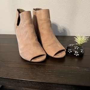 Apt 9 tan bootie heels worn once